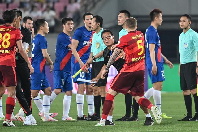 从“青铜”踢到“王者” 让孩子们的成长“足”够精彩